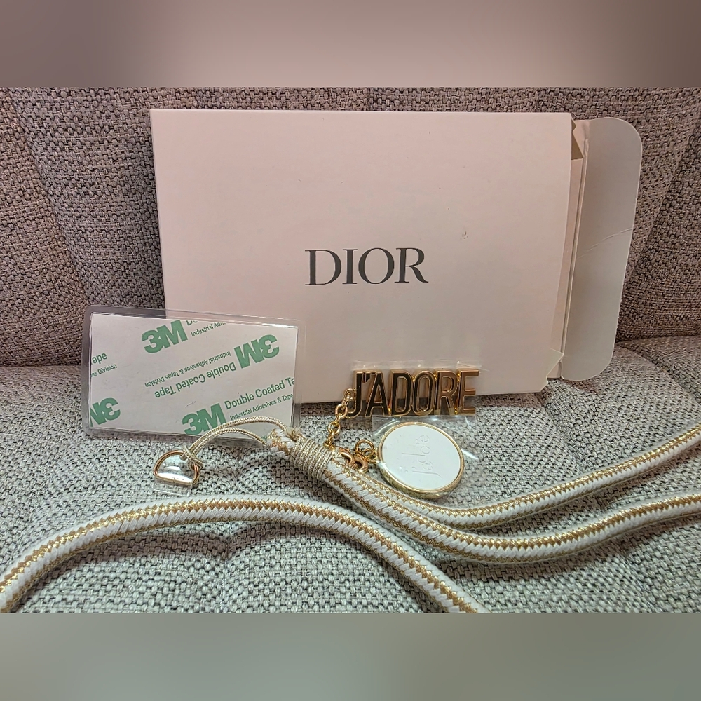 Dior J'Adore phone charm
